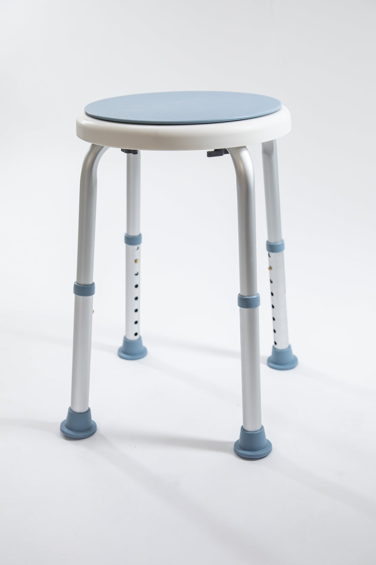 Badehocker mit drehbarem Sitz