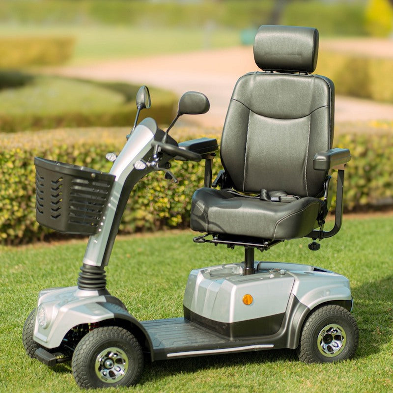 Komfortables Elektromobil, Mobiak ARES